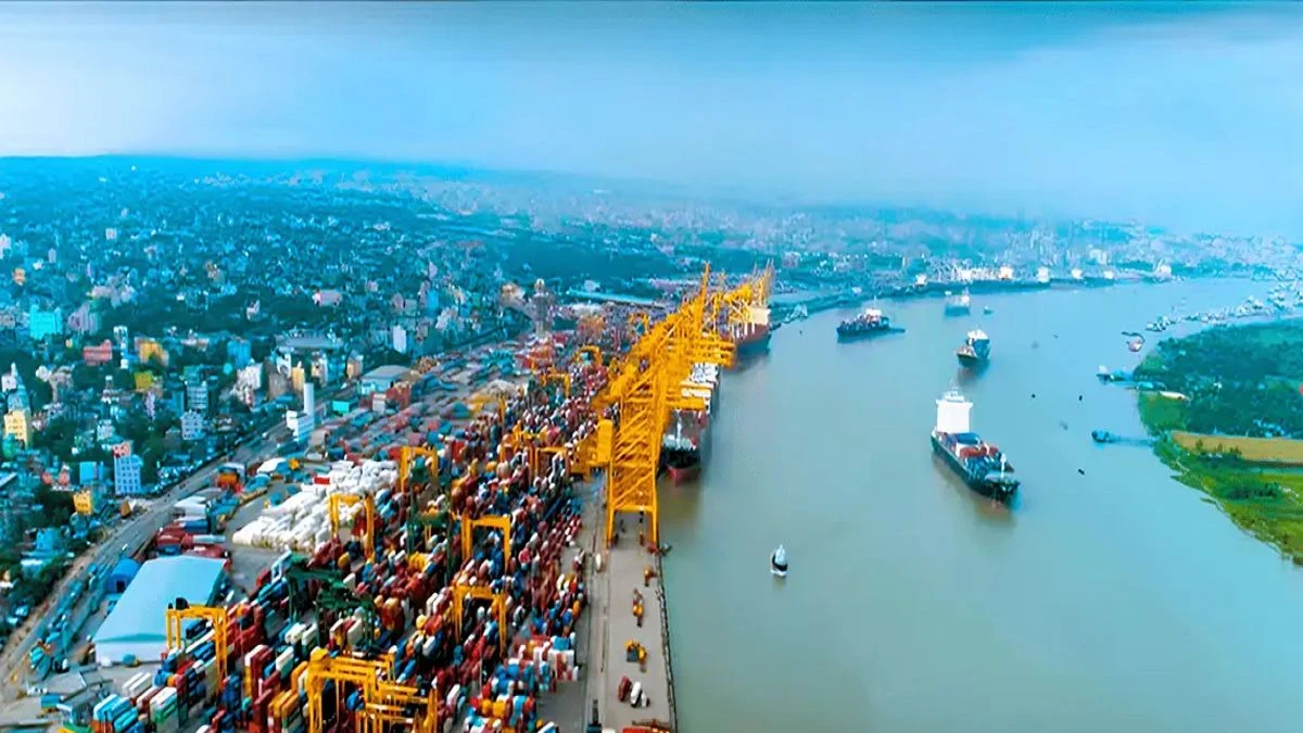 চট্টগ্রাম বন্দর। ছবি: বাসস/ফাইল ছবি