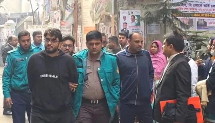 বিটিআরসি কার্যালয়ে ভাঙচুরের অভিযোগে গ্রেপ্তার।ছবি : বাসস