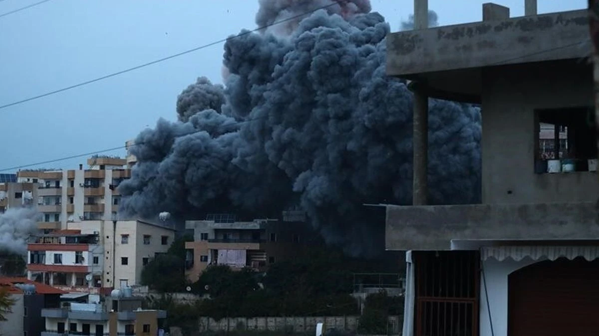 গাজায় ইসরায়েলি হামলা। ছবি: আনাদোলু/ফাইল ফটো